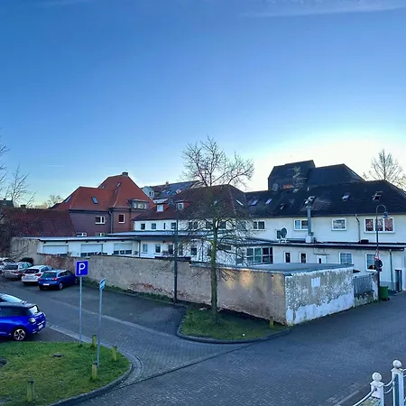 Apartment 4-bett Im Zentrum - Naehe Restaurant & Waschsalon - Wlan, Parkplatz, Bad & Mehr